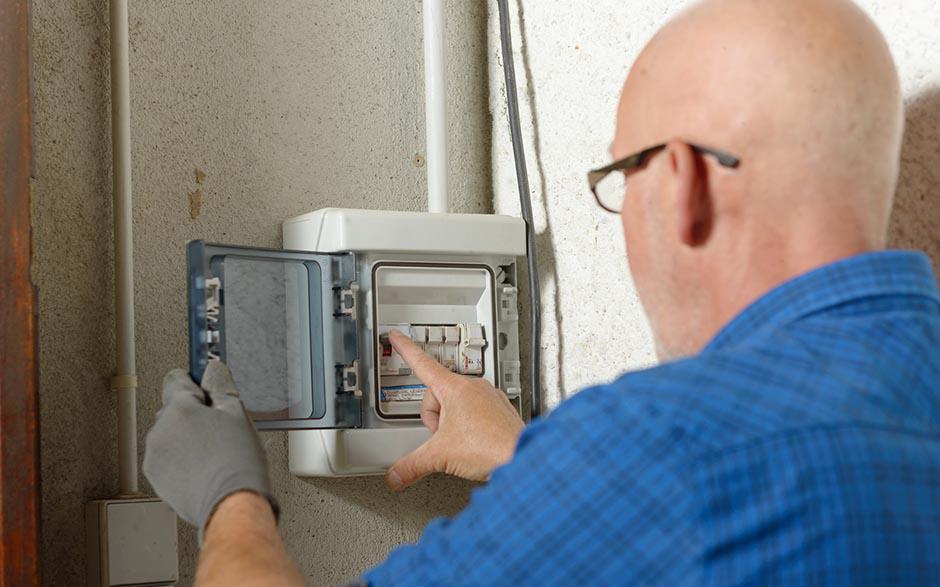 tarif horaire d'un électricien Fresnes